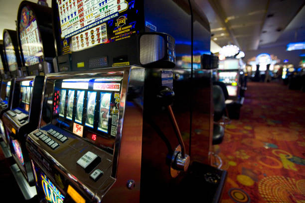 agen777 slot live-dealer studio with professional setup